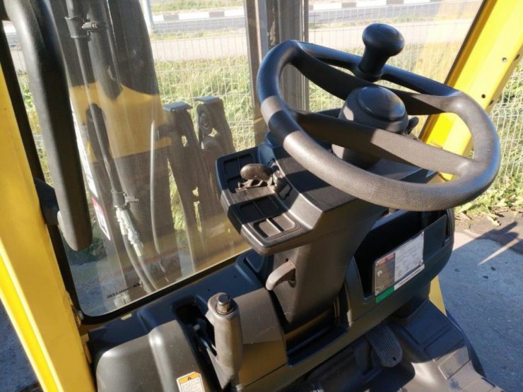 Trukki Hyster H2,5FT, masto 2F330, kaasu - Storit