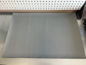 Töölaua matt 600×900 mm ESD - Storit