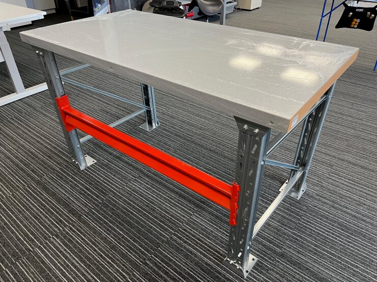Work table 1530x800x5 0 mm, H910 mm, with metal table top - Storit