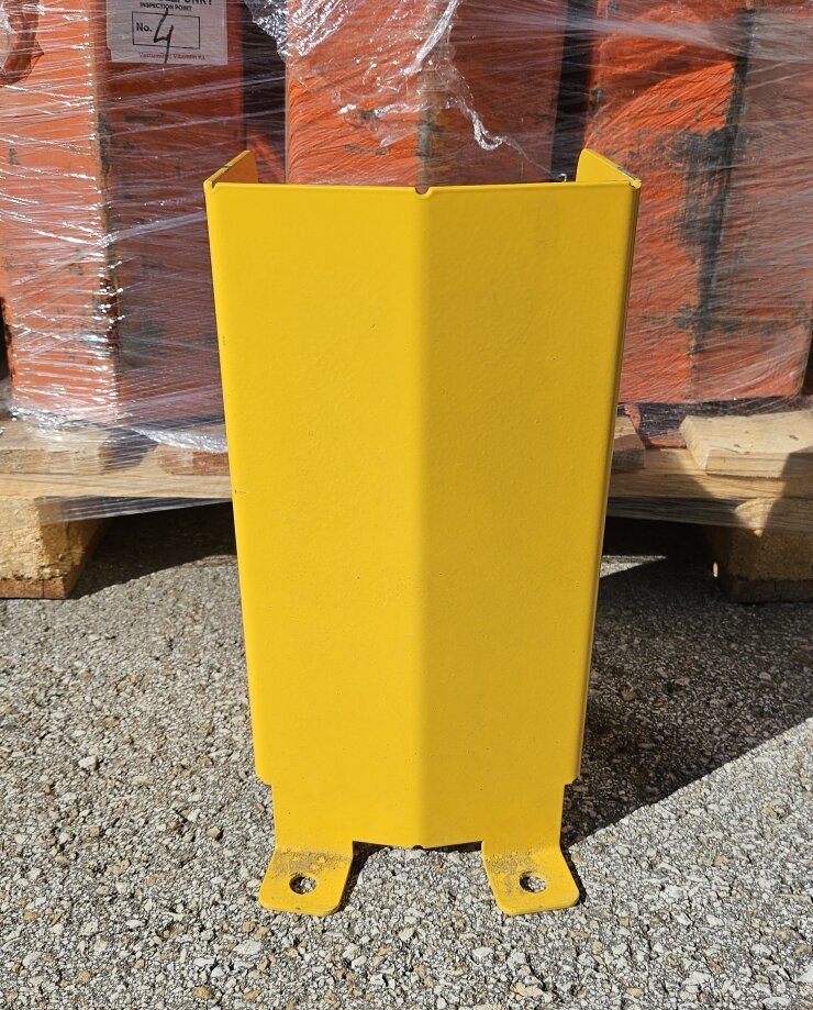 Post protection C 200x200x200mm H=400mm yellow RAL1021, used - Storit