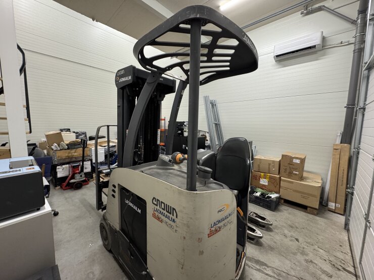 Kasutatud kompaktne Elektritõstuk Crown RC5545-1.8 2014 - Storit