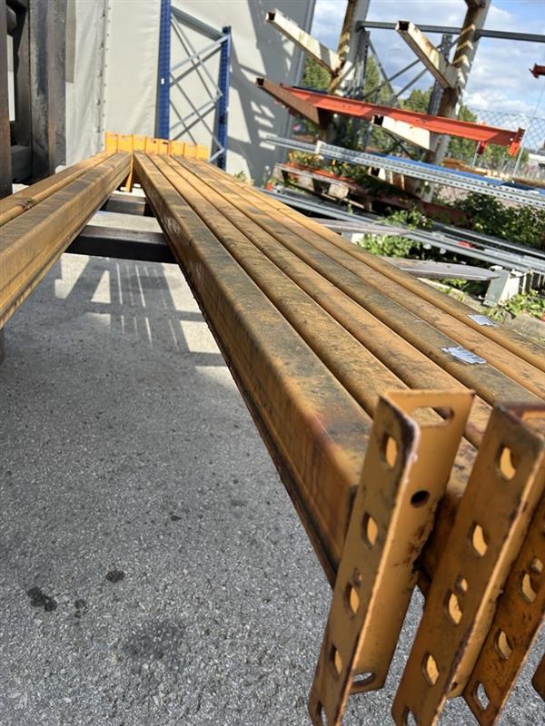 Tala 2700x80mm(pl) karp 3x600kg kasutatud LE TR kollane Tala 2700x80mm(pl) karp 3x600kg kasutatud LE TR kollane - Storit